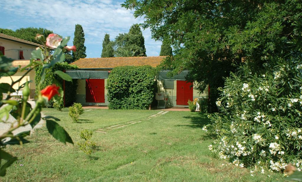 Casa Vacanze Guardamare San Vincenzo Eksteriør billede
