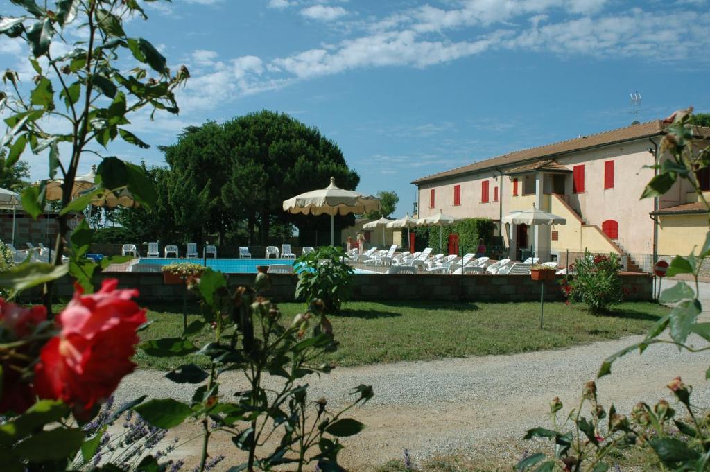 Casa Vacanze Guardamare San Vincenzo Eksteriør billede
