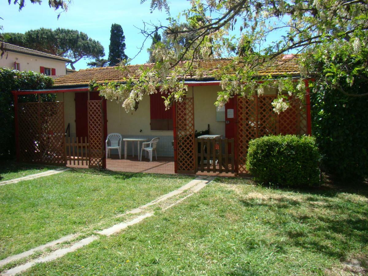 Casa Vacanze Guardamare San Vincenzo Eksteriør billede