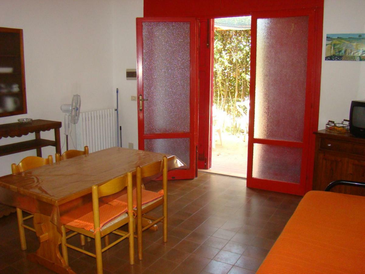 Casa Vacanze Guardamare San Vincenzo Eksteriør billede