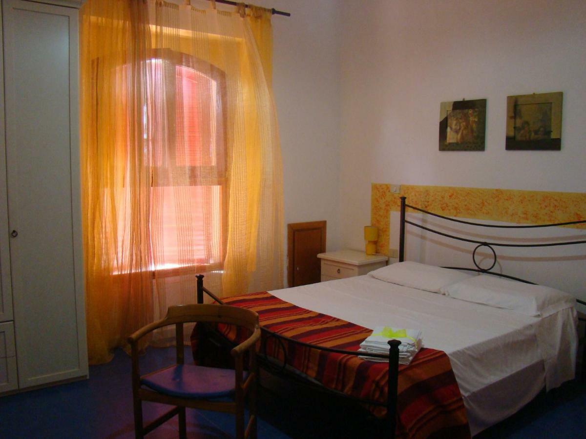 Casa Vacanze Guardamare San Vincenzo Eksteriør billede